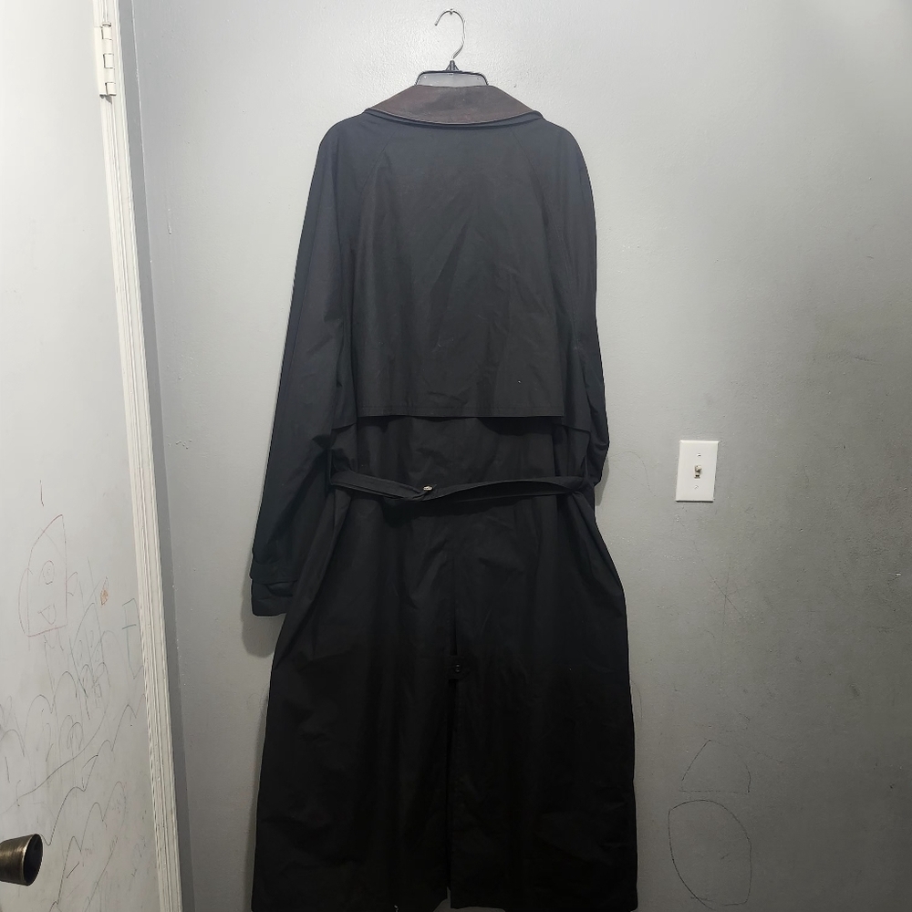 London Fog Men's Black Trench Coat with Brown Collar Size 50 - Picture 9 of 13